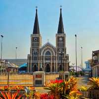 โบสถ์คริสต์เมืองจันท์ ที่สวยที่สุดในไทย