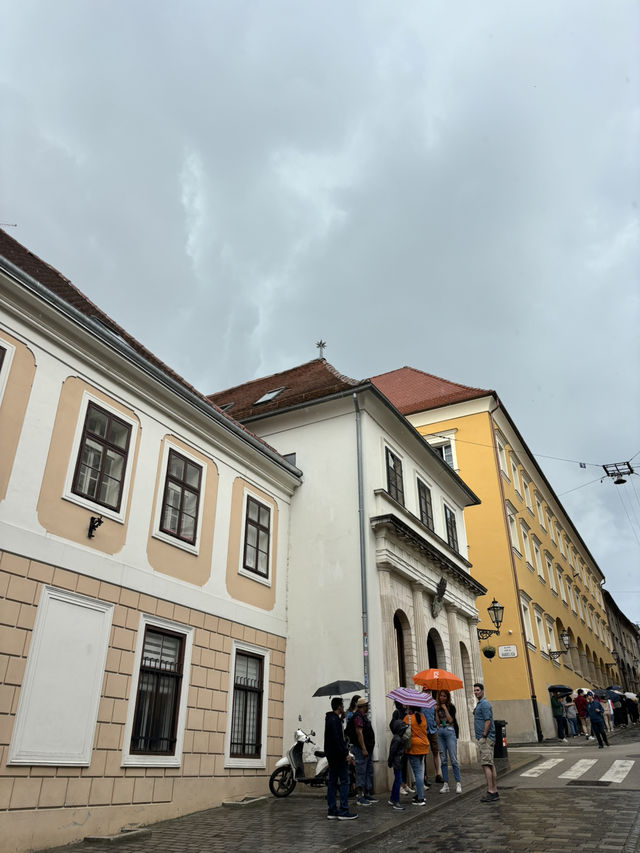 Exploring Zagreb on Foot – A Walking Tour Experience