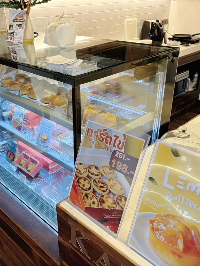 ร้าน“ขนมอบ” ร้านขนมปัง ริมแม่น้ำปราจีน