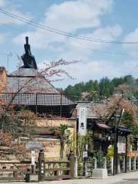 Sanmachi Suji 