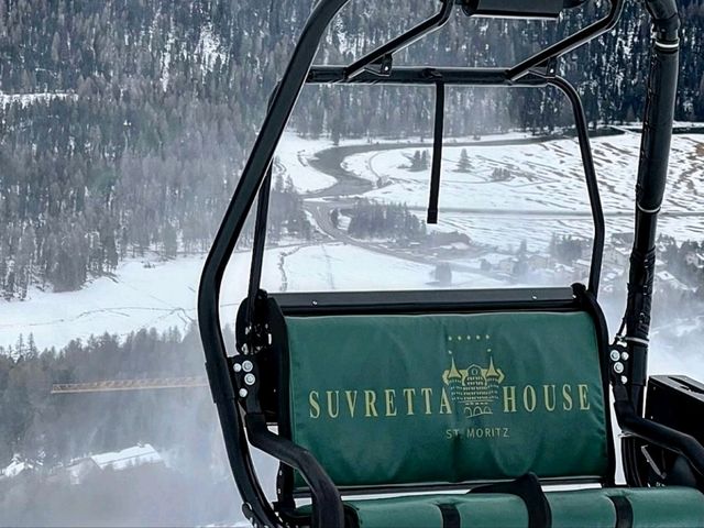 Tschuggen Express: A Private Ski Lift Like No Other! ⛷️🚠✨