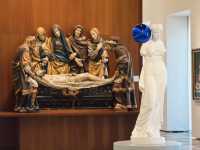 Witness how arts in Granada transition from Moorish to Christian