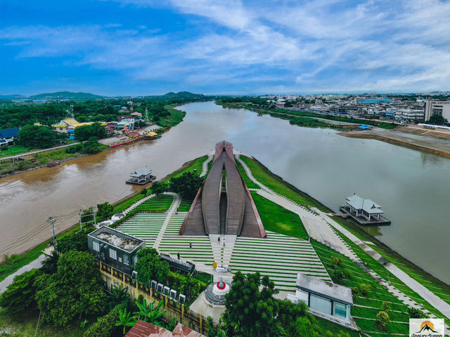 พาสาน อาคารสัญลักษณ์ต้นน้ำเจ้าพระยา