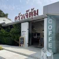 ครัวเจ๊ตุ้ม พัทยา – ซีฟู้ดสดแน่น รสชาติเด็ดสะท้าน