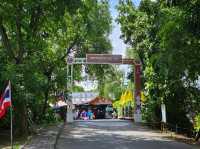 เดินเล่นชิวๆที่ตลาดบางน้ำผึ้ง
