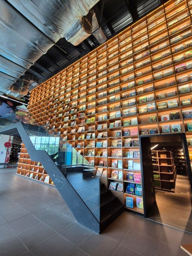 Book Heaven In Malaysia
