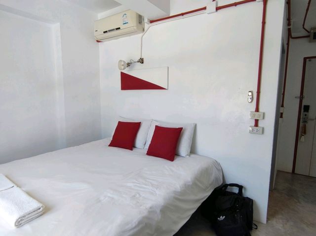 To Zleep Hotel Khaolak ที่พักราคาหลักร้อย เขาหลัก