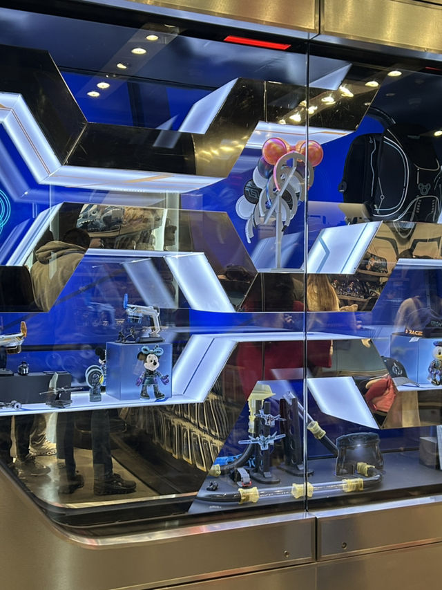 【上海ディズニー・お土産】 Power Supplies🛍