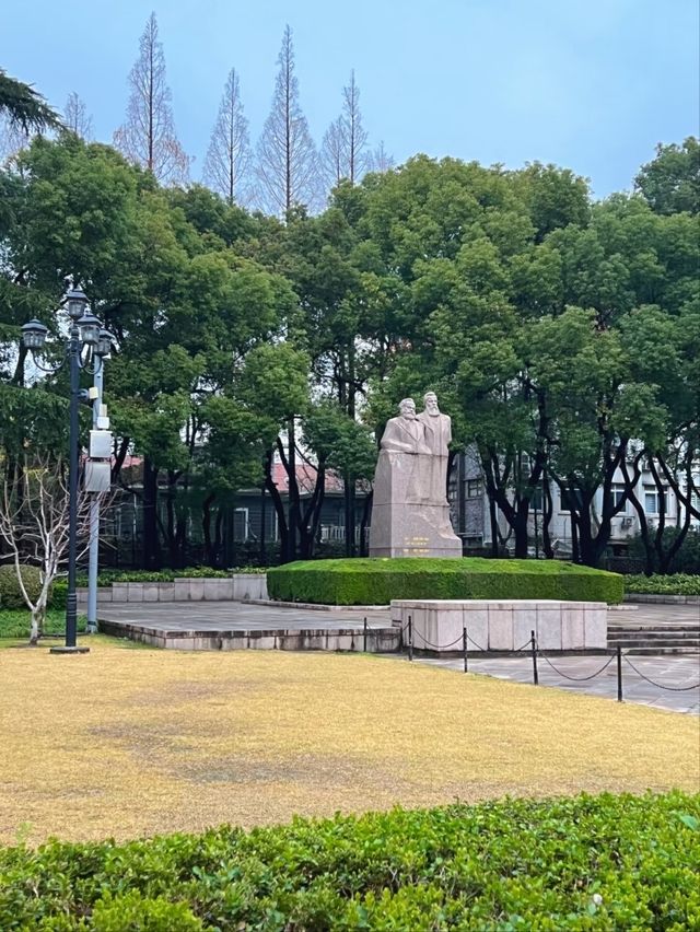 Where Parisian Elegance Meets Old Shanghai's Lively Spirit