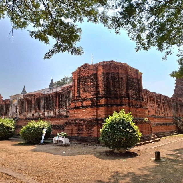 เที่ยวโบราณสถาน ปราสาทนครหลวง