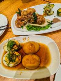 Moon Moon (双月) Opens at Jem: Michelin-Tier Taiwanese Comfort Food Lands in Singapore