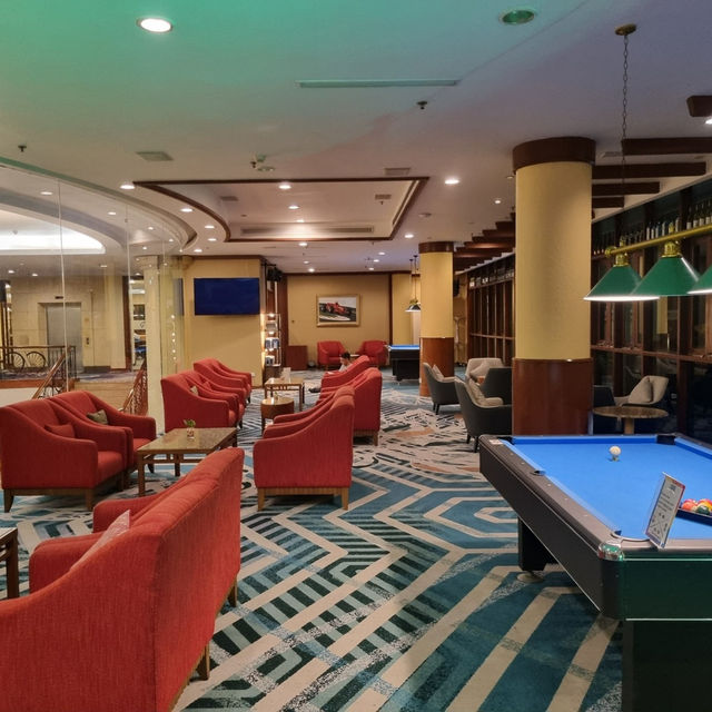 Relaxing Stay at Holiday Inn Batam