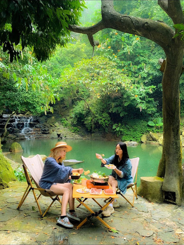 THIÊN SƠN SUỐI NGÀ