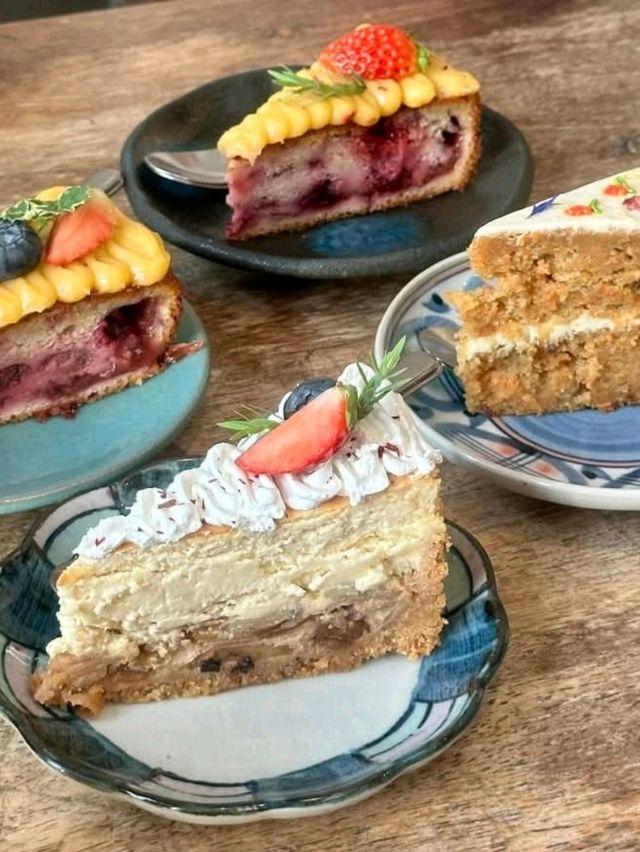 BROS CAFE ของดีชลบุรี เค้กเด็ดมาก ต้องมาโดน