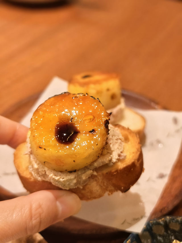 中環抵食串燒店，必試港式蜜糖多士夾雪糕