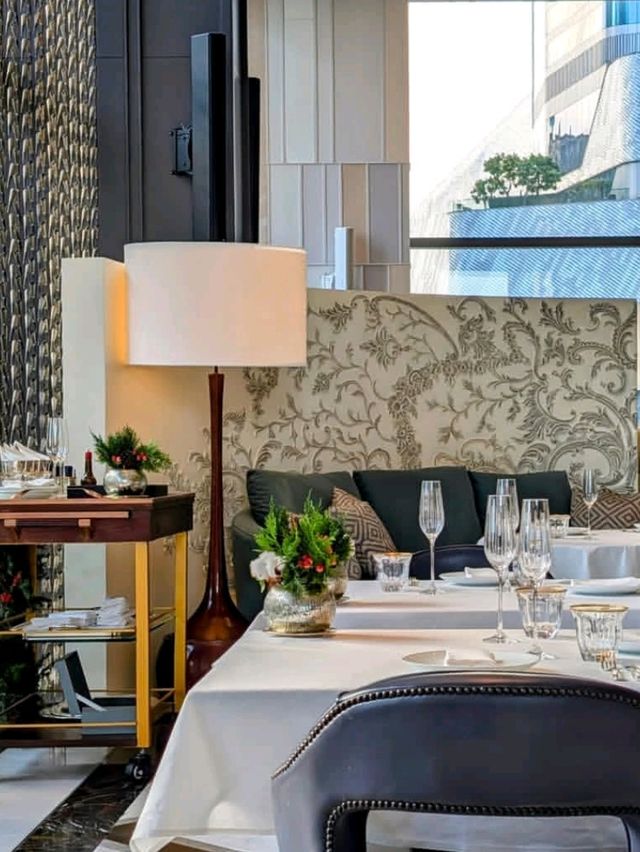 A Taste of Heaven – Dining at Rosewood Bangkok