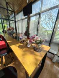ตากฟ้าคาเฟ่ - บ้านสวนณัฐธีร์