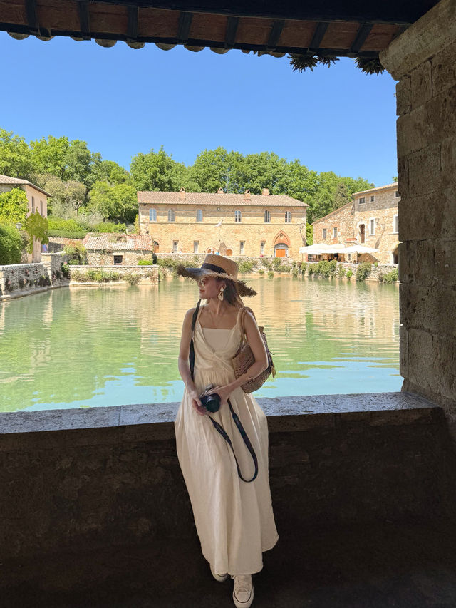 イタリア　トスカーナの小さな街　Bagno Vignoni