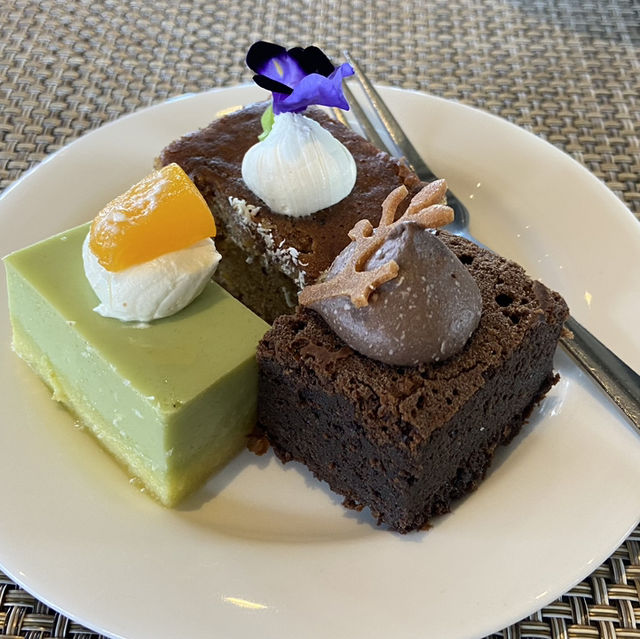 Spring in Padang: A Weekend Getaway at Santika Premiere Hotel