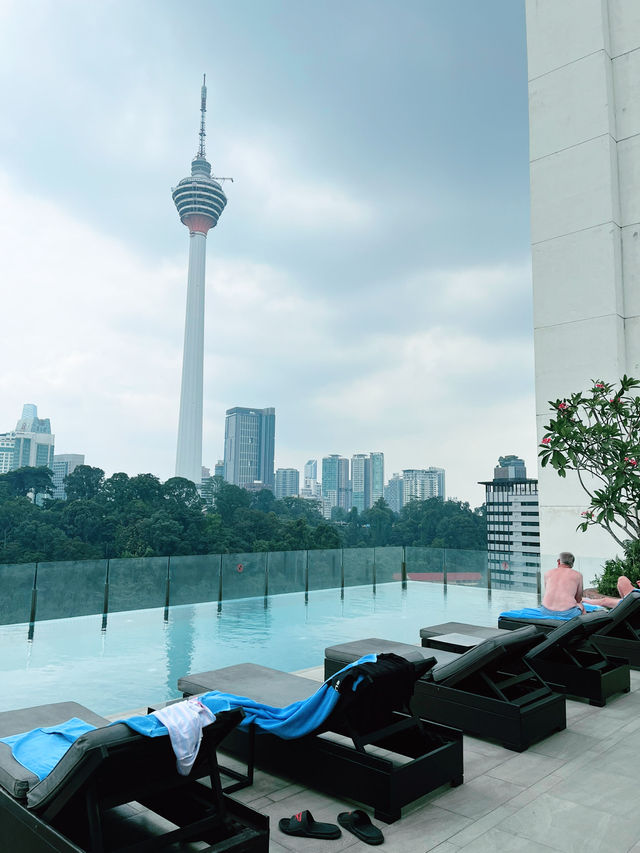 Hotel Stripes Kuala Lumpur: Chic Summer Getaway with Skyline Views