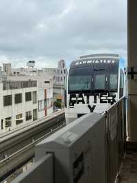 沖繩｜日本最西跟最南的鐵路 搭單軌ゆいレール寶可夢列車