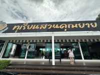 มากินบุฟเฟ่ต์ทุเรียนที่สวนคุณยาย