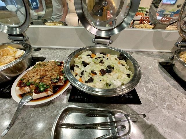 推薦高雄住宿含早餐跟24小時小點心 讚讚讚