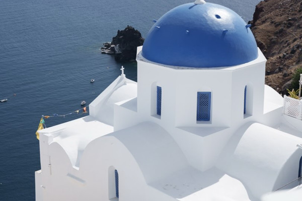 🇬🇷【ギリシャ・サントリーニ島】 “白と青の絶景”に恋するエーゲ海の