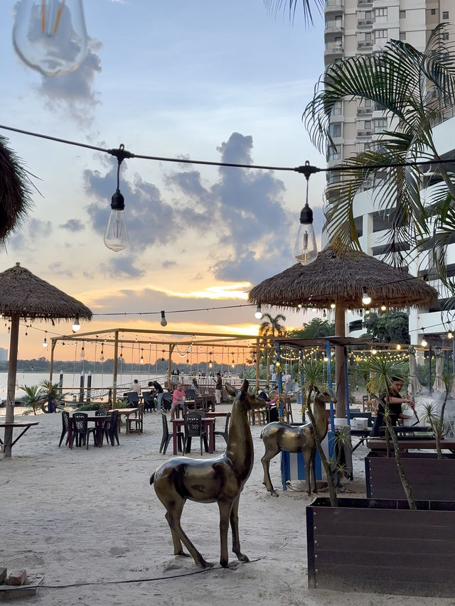 Johor Bahru’s Chillest Sunset Hangout: Marine Beach Bar Moments