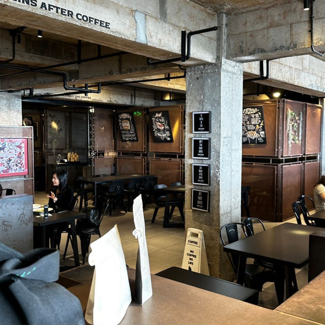 칭다오 팔대관 바다뷰로 유명한 NOTION ESPRESSO LAB🇨🇳