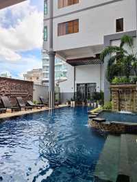 Ohana Hotel Review: Cozy Vibes with a View