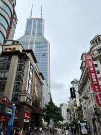 🇨🇳 Shanghai Through Its Streets: A Walking Tour from Museum to Yu Garden to Lujiazui