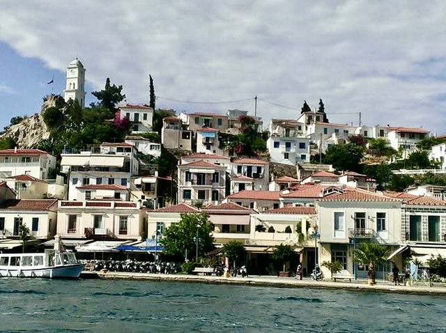 帆船自駕暢遊希臘小島～波羅斯島 Poros