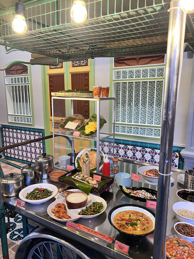 📍【馬來西亞館】— 探索熱帶雨林中的多元文化風景線！🌿🇲🇾