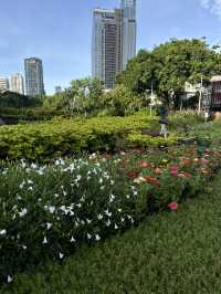  Santiphap Park – A Peaceful Escape in the Heart of Bangkok 🌇