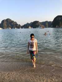 🚢 1-Night Ha Long Bay Cruise: A Journey Through Vietnam’s Dreamscape 🌅🇻🇳