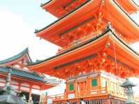 ไหว้พระขอพรที่วัดน้ำใส เมืองเกียวโต