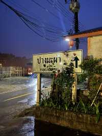 สัมผัสเสน่ห์หมู่บ้านจีนกลางหุบเขา “บ้านรักไทย” 