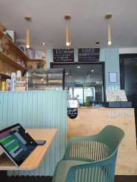 Sunny Cafe: Samui's Bright Spot