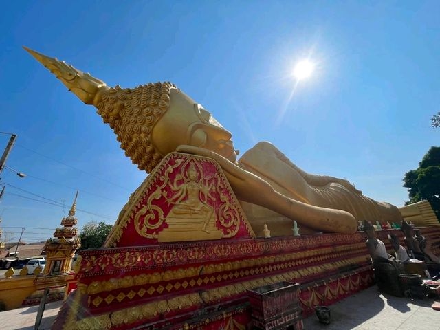 วัดธาตุหลวงใต้ เวียงจันทร์