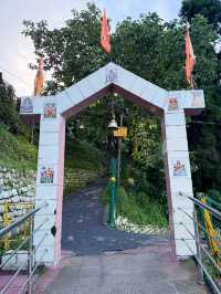 【インド・ダージリン Mahakal Temple】ヒンドゥーと仏教が共存するダージリンの聖地