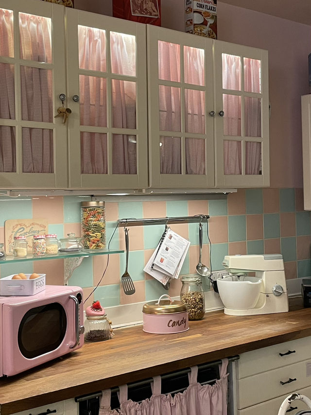 🎀 동화 속 한 장면 같은 몰타 슬리에마의 Petit Café 