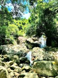 Na Muang Falls Escape