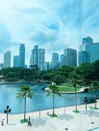 The Signatures Foodcourt at KLCC: Must-Visit Culinary Spot with Park Views 