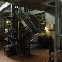 Tan.danang – คาเฟ่ Industrial Rustic โดดเด่น