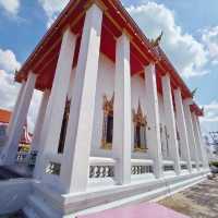 พระอุโบสถวัดปรมัยยิกาวาสวรวิหาร เกาะเกร็ด