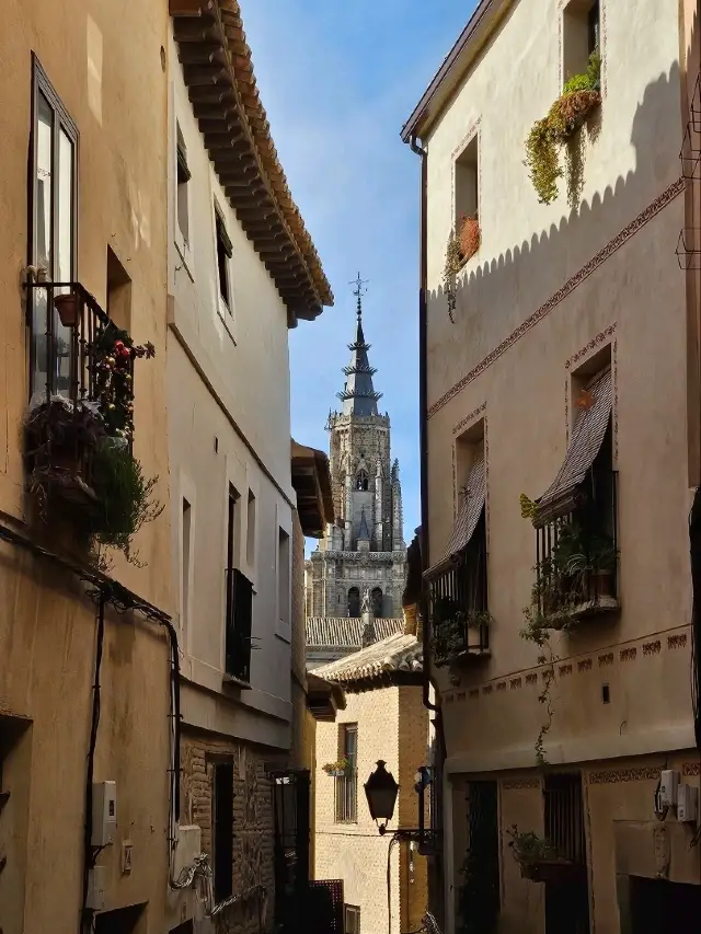 Reasons to Visit Toledo Cathedral in 2025!