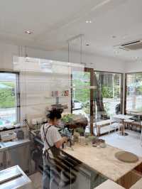 Toby’s คาเฟ่ในสุขุมวิท 38 สวยมาก vibe อย่างดี