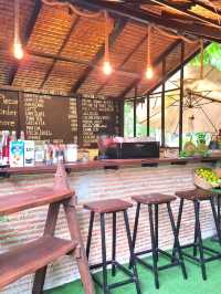 #Aoy'S Little Farm & Bakery
