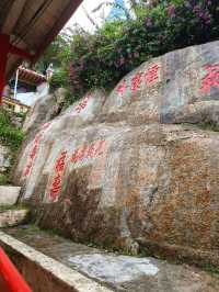 A Calm and Beautiful Temple Visit in Penang
